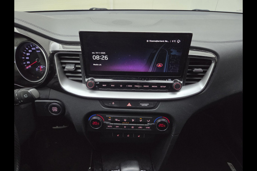 Kia Ceed Sportswagon 1.5 T-GDi MHEV GT-Line Edition | Trekhaak afneembaar | Adaptive cruise control | Stoelverwarming | Stuurwielverwarming  | JBL Speakers | Camera