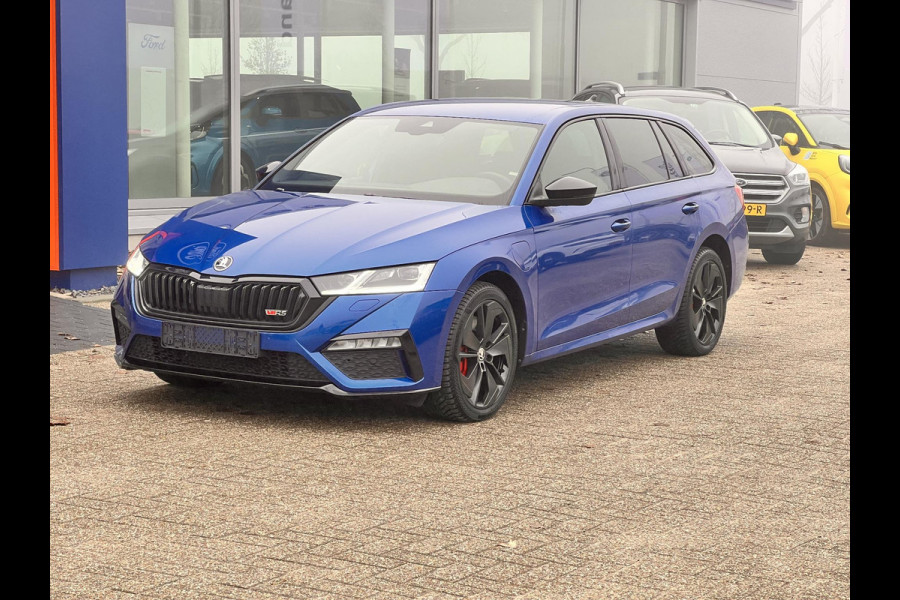 Škoda Octavia Combi 1.4 TSI RS iV PHEV Business | 245pk | Stoel- & Stuurverwarming | Achteruitrijcamera