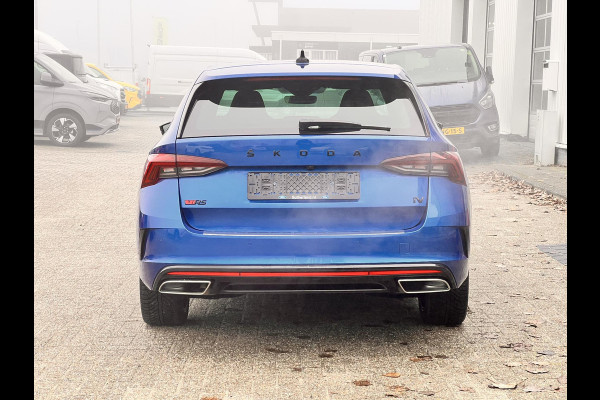 Škoda Octavia Combi 1.4 TSI RS iV PHEV Business | 245pk | Stoel- & Stuurverwarming | Achteruitrijcamera