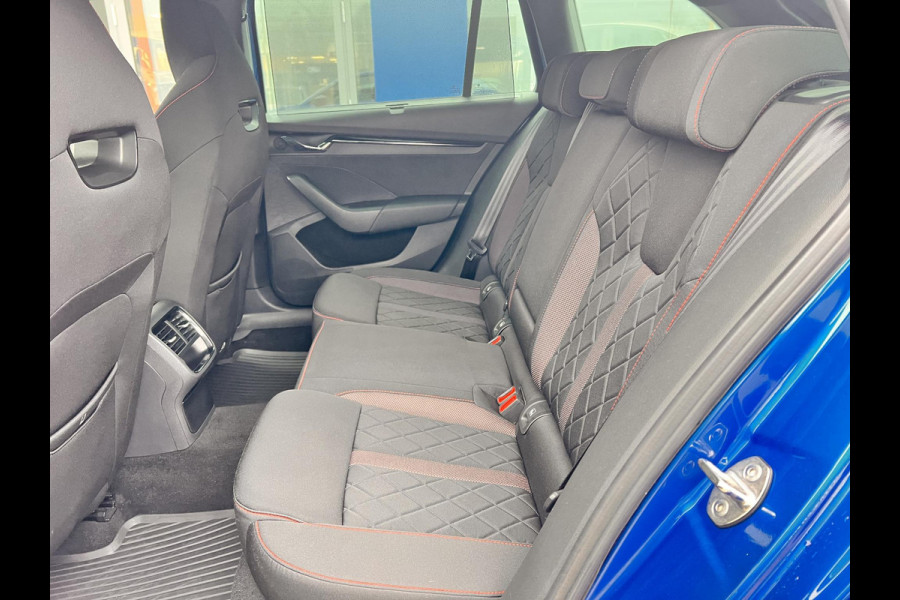 Škoda Octavia Combi 1.4 TSI RS iV PHEV Business | 245pk | Stoel- & Stuurverwarming | Achteruitrijcamera