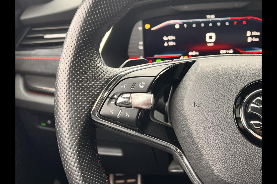 Škoda Octavia Combi 1.4 TSI RS iV PHEV Business | 245pk | Stoel- & Stuurverwarming | Achteruitrijcamera