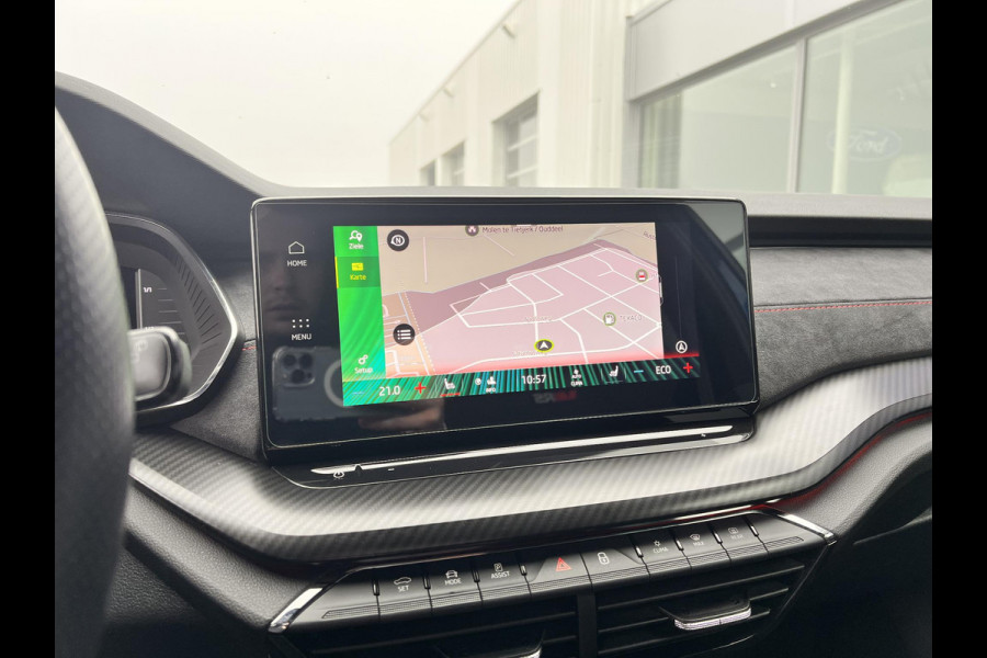 Škoda Octavia Combi 1.4 TSI RS iV PHEV Business | 245pk | Stoel- & Stuurverwarming | Achteruitrijcamera