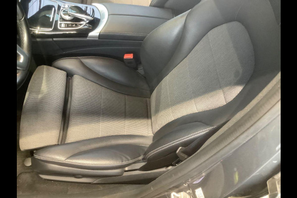Mercedes-Benz C-Klasse Estate 300 e Avantgarde 320pk PHEV | Trekhaak | Adaptive cruise control | Stoelverwarming | Dodehoeksensoren | Elektrische stoelen met geheugenfunctie | Head up Display |