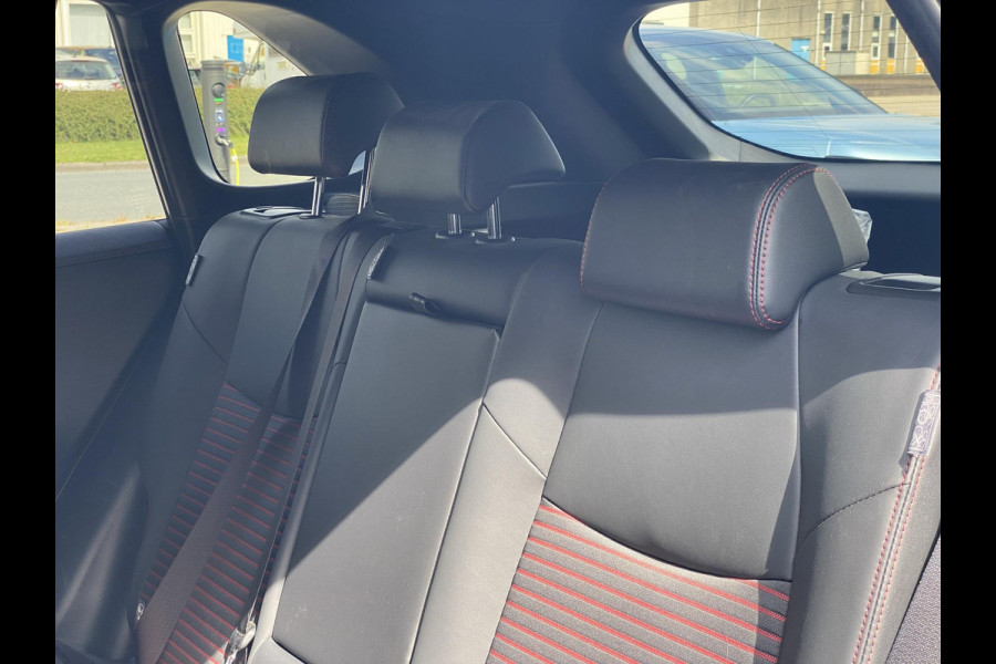 Toyota RAV4 2.5 Plug-in Hybrid AWD Bi-Tone Plus | Stoelverwarming | Stuurwielverwarming | Climate Control | Head Up Display