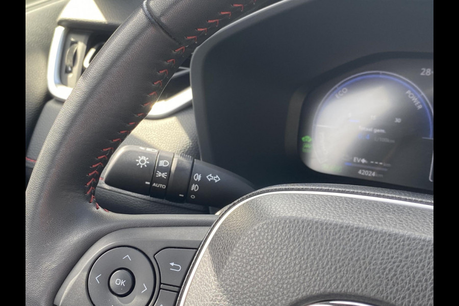 Toyota RAV4 2.5 Plug-in Hybrid AWD Bi-Tone Plus | Stoelverwarming | Stuurwielverwarming | Climate Control | Head Up Display