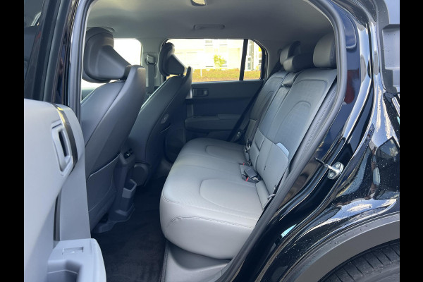 Kia EV3 Plus 81.4 kWh | Warmtepomp | 204 PK | Stoelverwarming | Stuurverwarming | BLIS | 19 inch Licht metaal