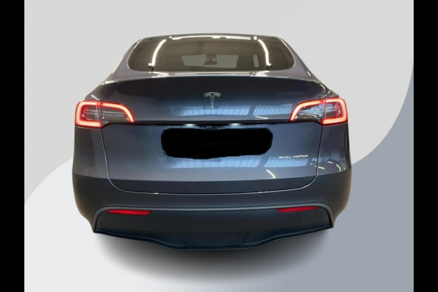 Tesla Model Y Long Range AWD 75 kWh 514pk | Trekhaak | Panoramadak | 2 bandensets