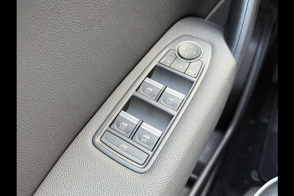 Renault Captur BWJ 2020 | 1.0 TCe 100 Intens | CLIMA | NAVI  CRUISE | CARPLAY | PRIVACY GLASS | TWO TONE