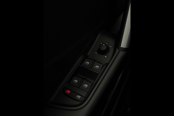 Audi Q2 30 TFSI Design Pro Line Plus Trekhaak Navi