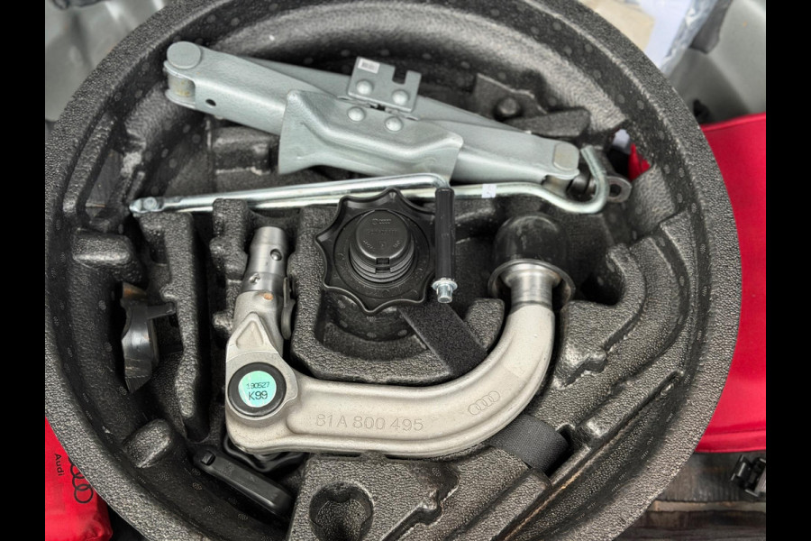 Audi Q2 30 TFSI Design Pro Line Plus Trekhaak Navi