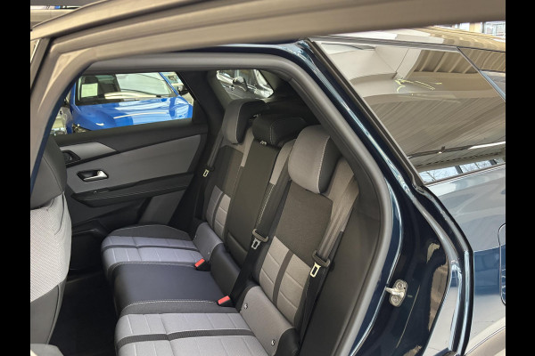 Opel Grandland 1.6 Turbo Plug-in-Hybrid GS Stoelverwarming | Stuurverwarming | Afneembare trekhaak | Focal Audio | Panoramadak