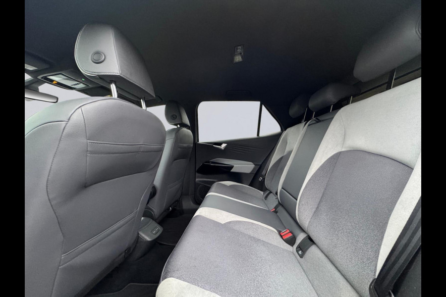 Volkswagen ID.3 First Plus 58 kWh, matrix led, 19 inch, achteruitrijcamera, stoelverwarming, 1 e eigenaar, NL auto met nap