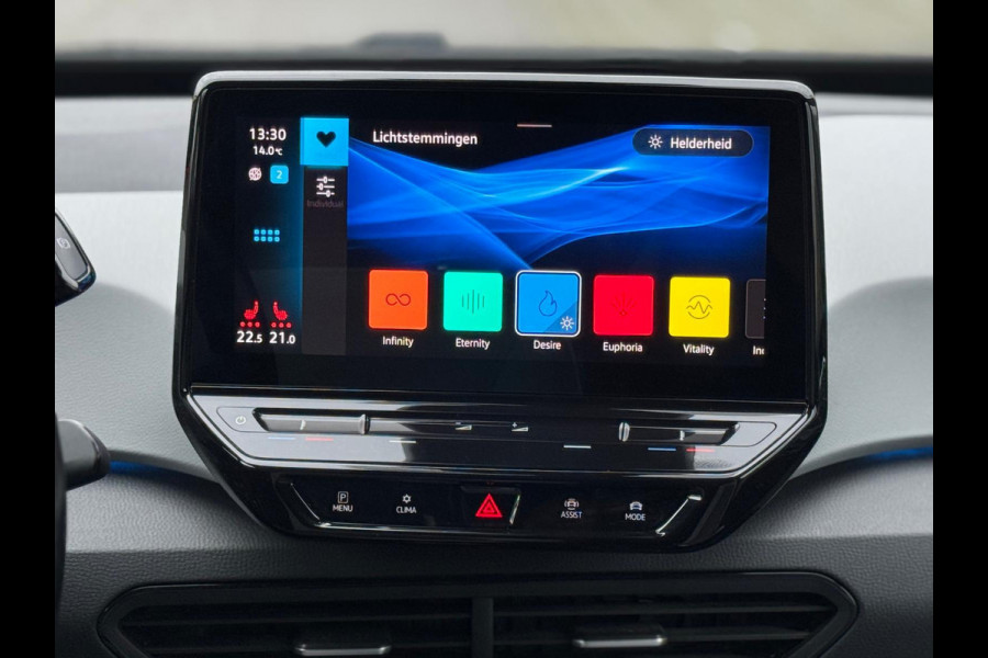 Volkswagen ID.3 First Plus 58 kWh, matrix led, 19 inch, achteruitrijcamera, stoelverwarming, 1 e eigenaar, NL auto met nap
