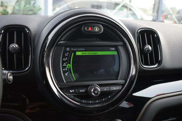 MINI Countryman 1.5 Cooper Chili | Apple CarPlay | Half Leer | Stoelverwarming