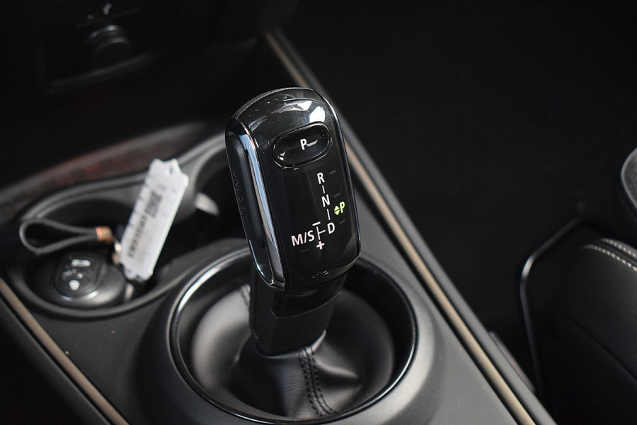 MINI Countryman 1.5 Cooper Chili | Apple CarPlay | Half Leer | Stoelverwarming