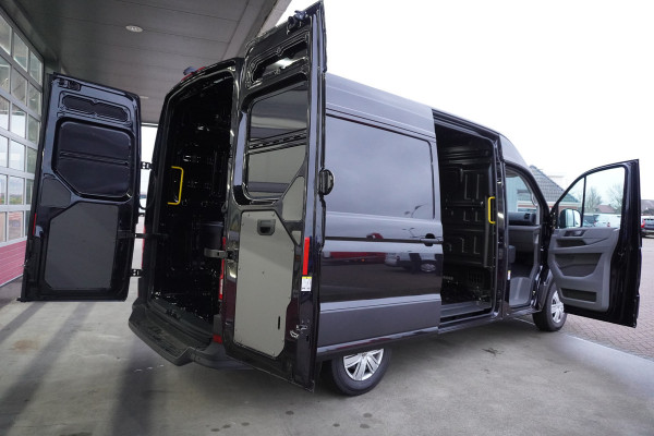 Volkswagen Crafter 35 2.0 TDI 177PK L3H3 Automaat nr. V120 | Climat | Navi | Cruise | Camera