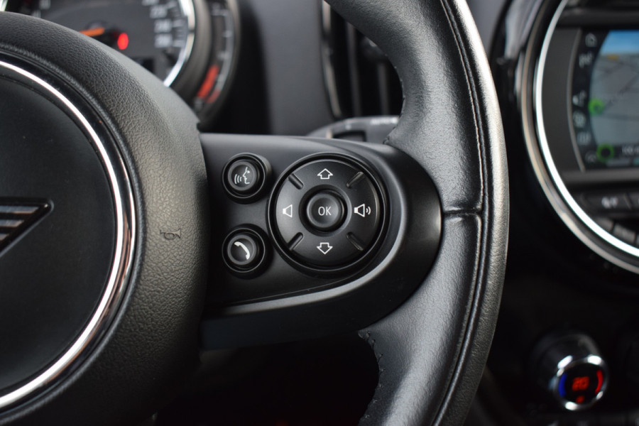 MINI Countryman 1.5 Cooper Chili | Apple CarPlay | Half Leer | Stoelverwarming