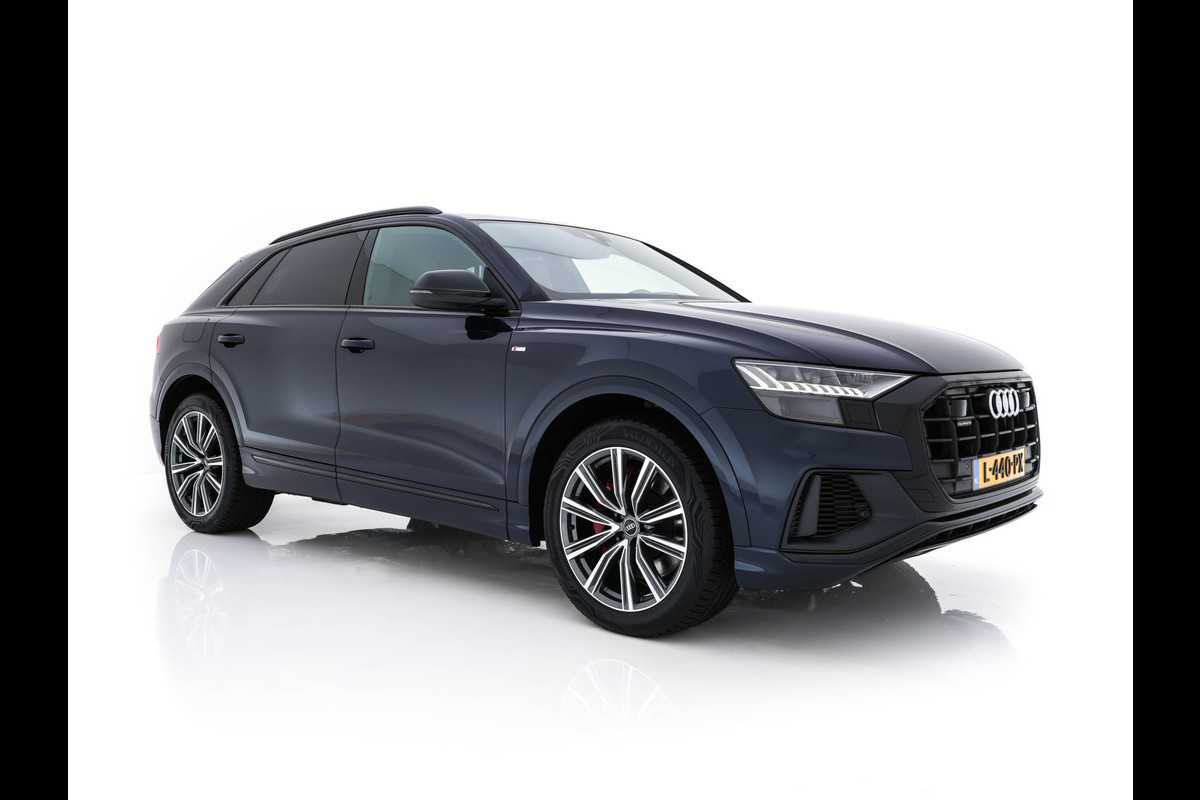 Audi Q8 60 TFSI e S-Line Quattro Competition ( Plug-In ) (INCL-BTW) Aut.*LUXURY-LEATHER | BANG/OLUFSEN-SURROUND | ADAPTIVE-CRUISE | NAVI-FULLMAP | FULL-HD-MATRIX-LED | MEMORY-PACK | KEYLESS | CAMERA | DIGI-COCKPIT | AIR-SUPENSION | AMBIENT-LIGHT |
