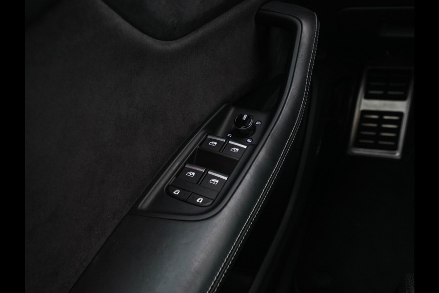 Audi Q8 60 TFSI e S-Line Quattro Competition ( Plug-In ) (INCL-BTW) Aut.*LUXURY-LEATHER | BANG/OLUFSEN-SURROUND | ADAPTIVE-CRUISE | NAVI-FULLMAP | FULL-HD-MATRIX-LED | MEMORY-PACK | KEYLESS | CAMERA | DIGI-COCKPIT | AIR-SUPENSION | AMBIENT-LIGHT |