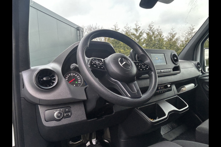 Mercedes-Benz Sprinter 317 CDI 170 PK / L2H2 / 270 A DEUREN / AIRCO / CRUISE / APPLE CARPLAY / CAMERA / 3-ZITS