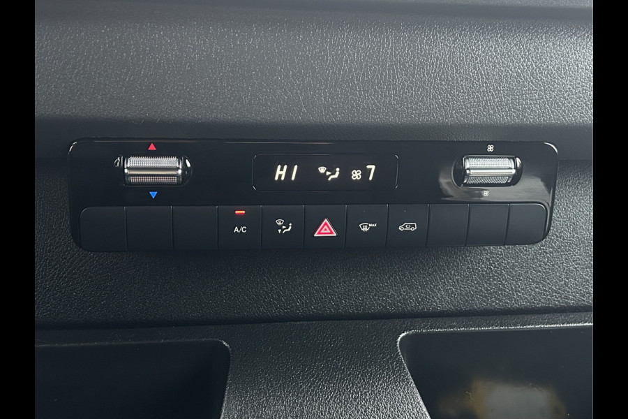 Mercedes-Benz Sprinter 317 CDI 170 PK / L2H2 / 270 A DEUREN / AIRCO / CRUISE / APPLE CARPLAY / CAMERA / 3-ZITS