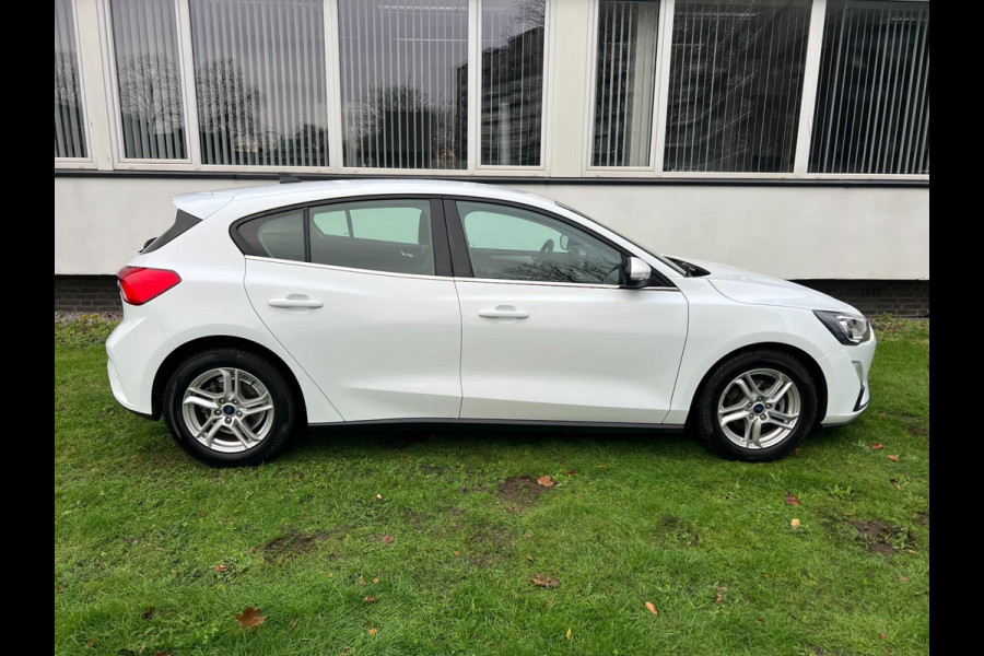 Ford Focus 1.0 EcoBoost Hybrid Edition Business | CarPlay | Camera | NAVI