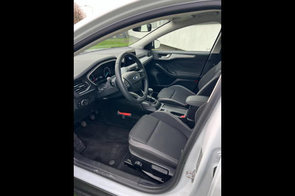 Ford Focus 1.0 EcoBoost Hybrid Edition Business | CarPlay | Camera | NAVI
