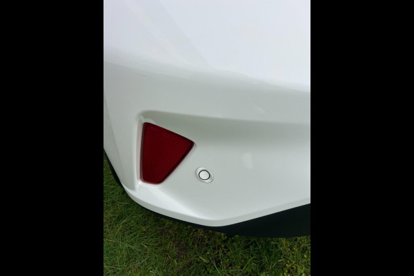 Ford Focus 1.0 EcoBoost Hybrid Edition Business | CarPlay | Camera | NAVI