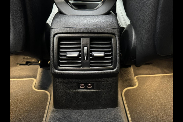 BMW X1 SDrive18i High Executive Cruise Climate control Leer+memory Sfeerverlichting Navigatie Full LED Parkeersensoren