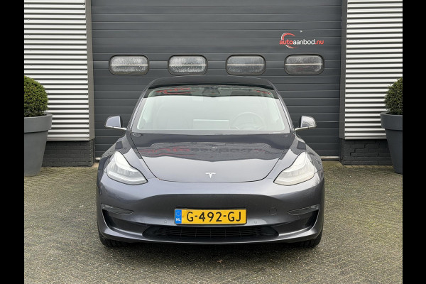 Tesla Model 3 Long Range AWD 75 kWh | Autopilot | Panoramadak | Camera | Lederen Bekleding | 19 Inch Lichtmetalen Velgen |