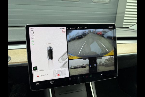 Tesla Model 3 Long Range AWD 75 kWh | Autopilot | Panoramadak | Camera | Lederen Bekleding | 19 Inch Lichtmetalen Velgen |