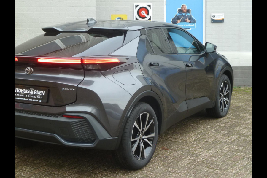 Toyota C-HR 2.0 Plug-in Hybrid 220 Dynamic|Stoel/Stuurverwarming|Groot-Navi|Adaptive-Cruise|Apple-Carplay/Android-Auto