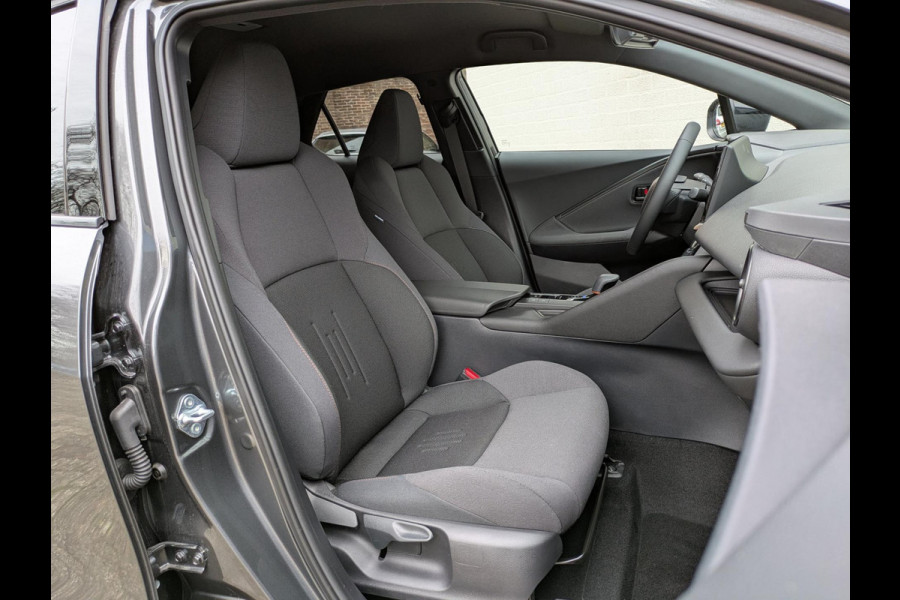 Toyota C-HR 2.0 Plug-in Hybrid 220 Dynamic|Stoel/Stuurverwarming|Groot-Navi|Adaptive-Cruise|Apple-Carplay/Android-Auto