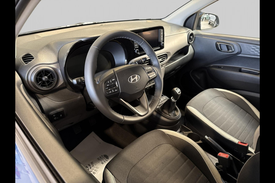 Hyundai i10 1.0 Comfort | VAN € 22.180,00 VOOR € 19.430,00 | UIT VOORRAAD LEVERBAAR