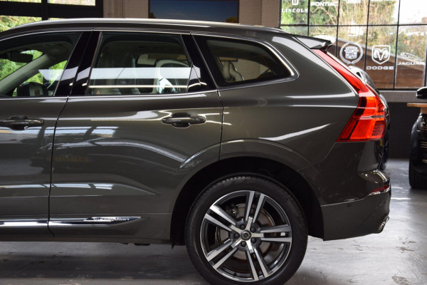 Volvo XC60 2.0 T5 AWD Inscription Panoramadak|B&O|ACC|1e Eig.|Lane-Assist|Org.NL|Dealer Onderhouden