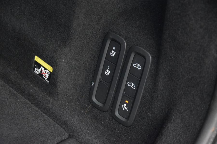 Volvo XC60 2.0 T5 AWD Inscription Panoramadak|B&O|ACC|1e Eig.|Lane-Assist|Org.NL|Dealer Onderhouden