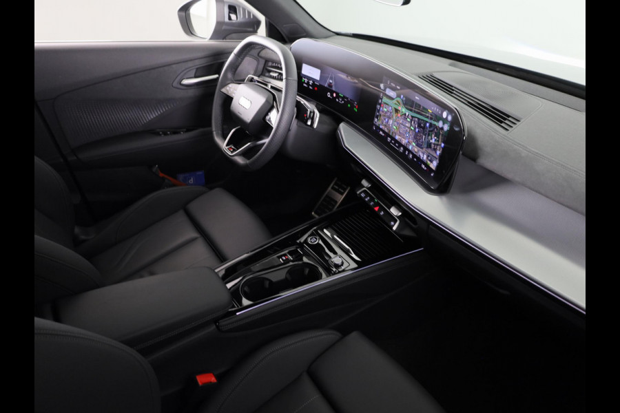 Audi Q3 1.5 200kW e-hybrid S edition 272pk | Techniekpakket plus | Privacy glas | Twin leder bekleding | Laadconcept compact |