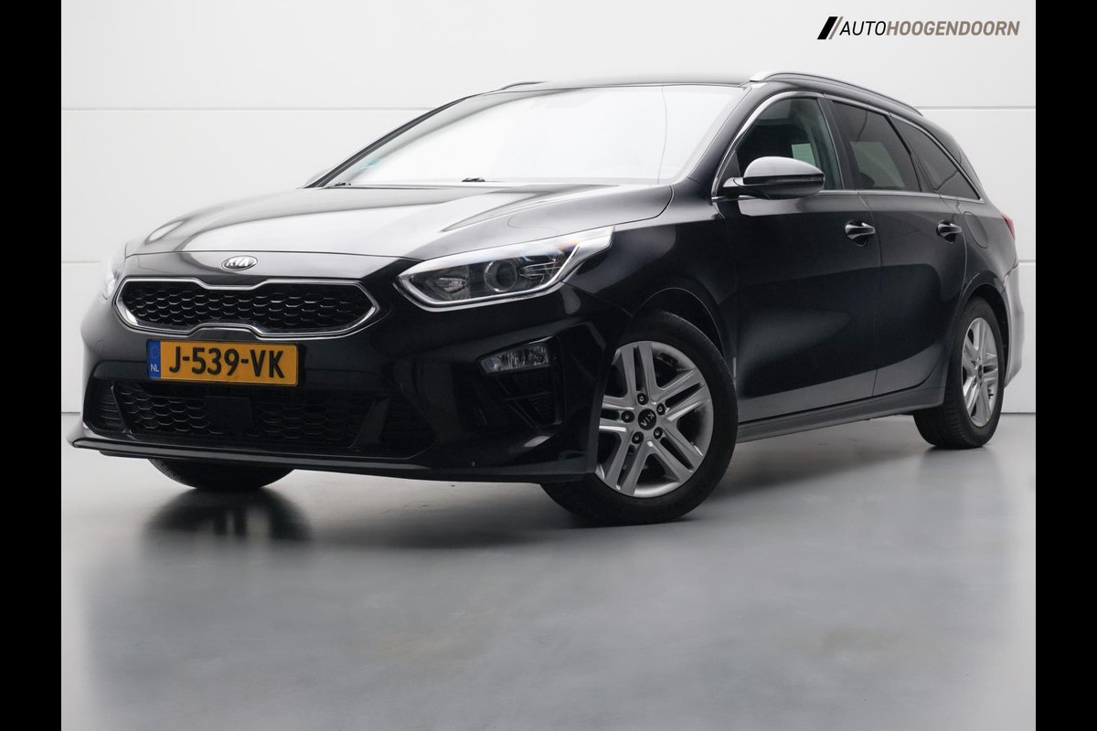Kia Ceed Sportswagon 1.4 T-GDi DynamicPlusLine deluxe (APPLE CARPLAY,LED,STUUR-STOELVERWARMING,CAMERA,TREKHAAK,ADAPTIVE CRUISE)