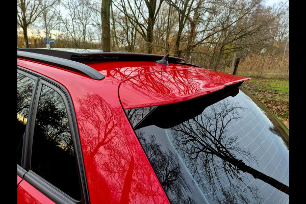 Audi A3 Sportback 35 TFSI S Line black line . Panoramadak . Matrix . 54000 km