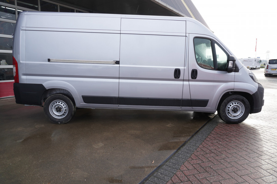 Peugeot Boxer 2.2 BlueHDi 180PK S&S L3H2 3.5t Zwaar Automaat nr. V039 | Airco | Cruise | Navi | Camera