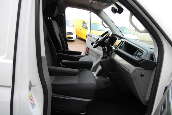 Volkswagen Transporter 2.0 TDI L2H1 AUTOMAAT Bulli / App connect / Adatieve cruise / Trekhaak