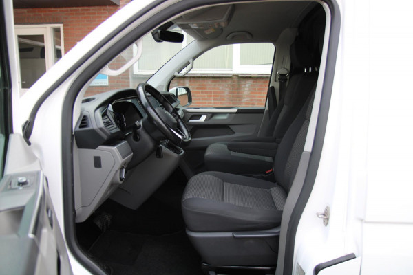 Volkswagen Transporter 2.0 TDI L2H1 AUTOMAAT Bulli / App connect / Adatieve cruise / Trekhaak