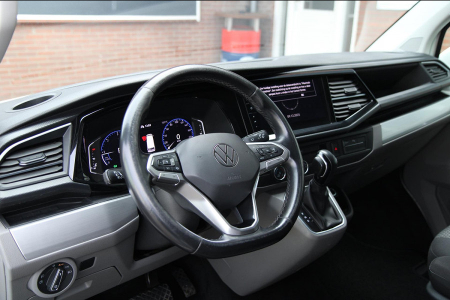 Volkswagen Transporter 2.0 TDI L2H1 AUTOMAAT Bulli / App connect / Adatieve cruise / Trekhaak