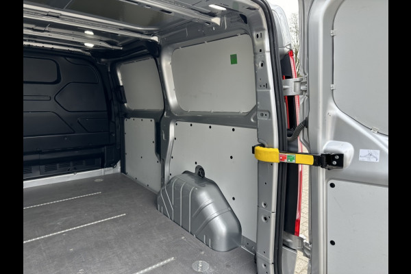 Ford Transit Custom 300 2.0 TDCI L1H1 Trend 130pk DRIVERPACK! LAADRUIMTE PAKKET!