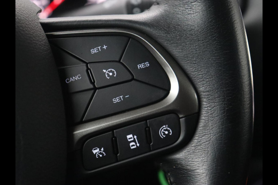 Jeep Renegade 1.0T Limited | Adaptive cruise | Carplay | Navigatie | Climate control | Full LED | 19'' | Parkeerhulp | DAB | Bluetooth