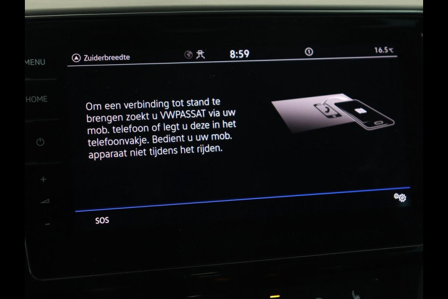 Volkswagen Passat 1.5 TSI R-Line | Panoramadak | Trekhaak | Matrix LED | Stoelverwarming | Adaptive cruise | Leder/Alcantara | Camera | Carplay | Keyless | Climate control | Parkeerhulp