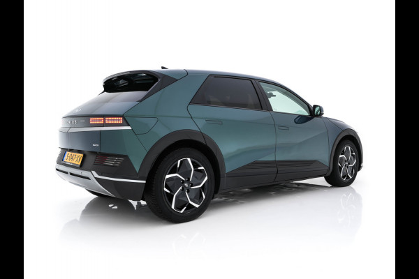 Hyundai IONIQ 5 Connect+ AWD 77.4 kWh [3-FASE] (INCL. BTW) AUT.* HEATPUMP | BOSE-AUDIO | FULL-LED | DIGI-COCKPIT | AMBIENT-LIGHT | DAB | SHIFT-PADELS | HEAT UP | NAVI-FULLMAP | KEYLESS | CAMERA | HEATED-COMFORTSEATS | ...*