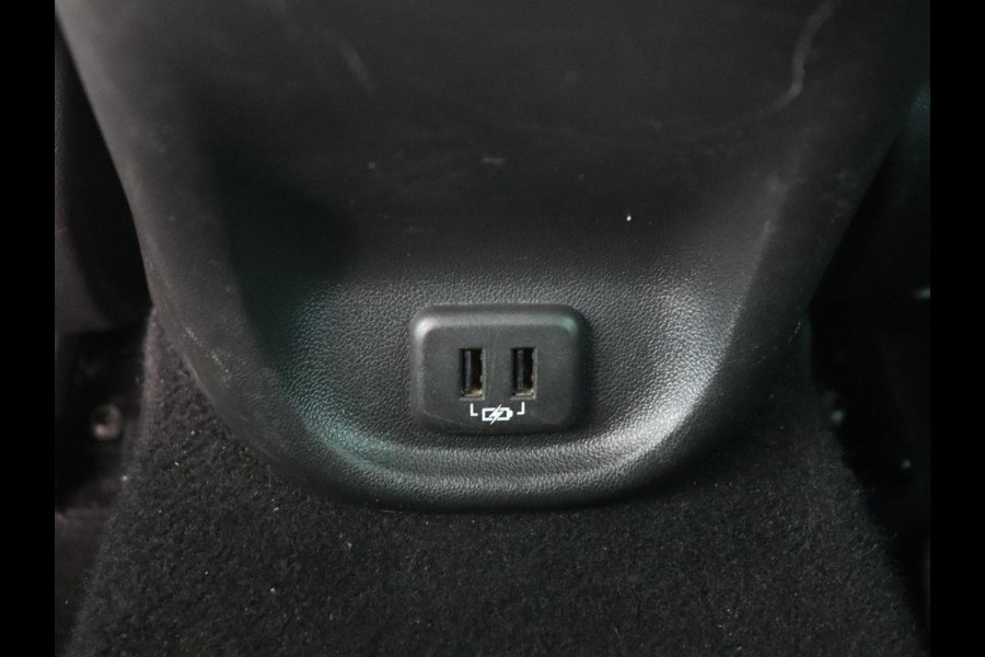 Opel Insignia 1.6 Turbo Executive | OPC Line | Panoramadak | Leder | Trekhaak | Stoelverwarming | Camera | Carplay | Matrix LED | Stuurverwarming | Navigatie | Dodehoek detectie | Climate control