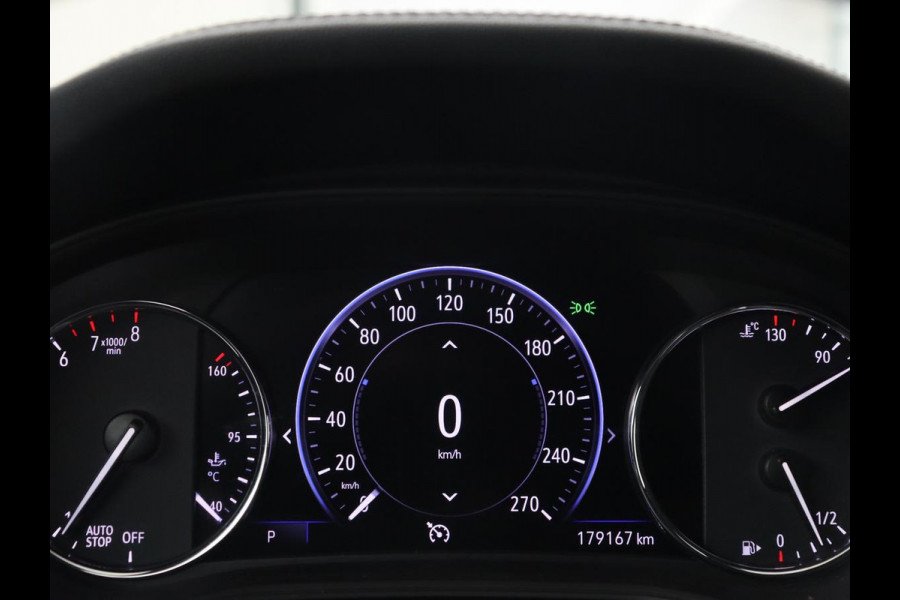 Opel Insignia 1.6 Turbo Executive | OPC Line | Panoramadak | Leder | Trekhaak | Stoelverwarming | Camera | Carplay | Matrix LED | Stuurverwarming | Navigatie | Dodehoek detectie | Climate control