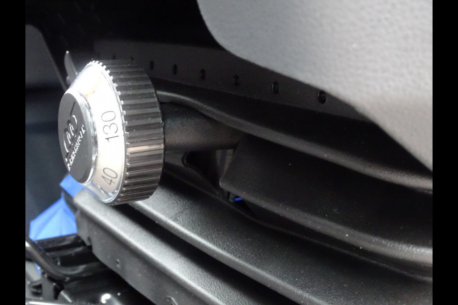 Volkswagen Crafter 2.0 TDI L3H3 Exclusive Highline